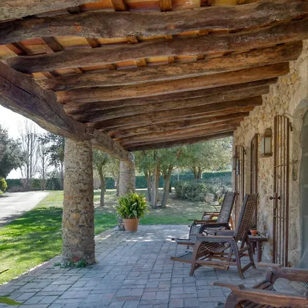 Masia Ras Willa Montrás